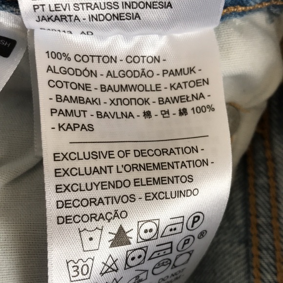 Levi’s Premium jean shorts Sz 26 Daisy Dukes raw hem jean Shorts distressed - Picture 14 of 16